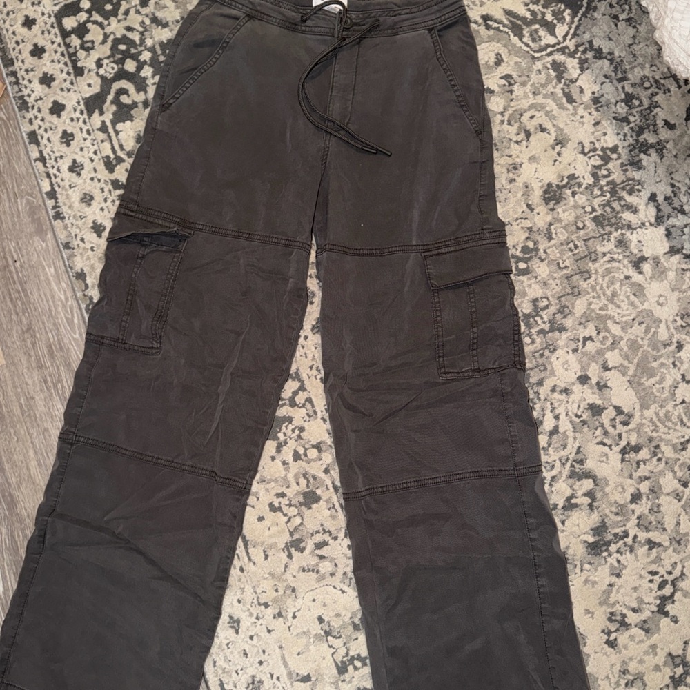 Women’s Cargo Pants